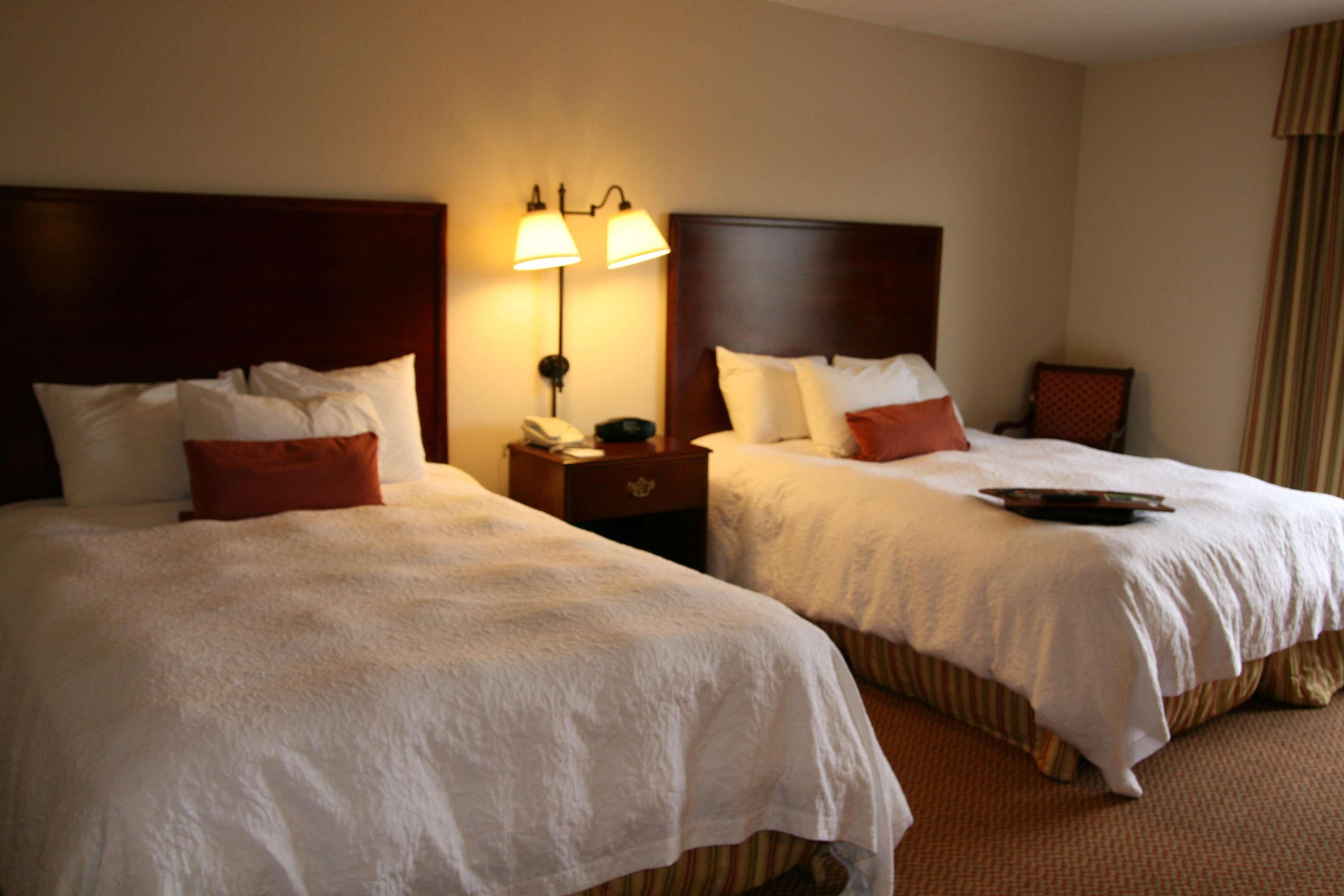 Hampton Inn Емпория Стая снимка